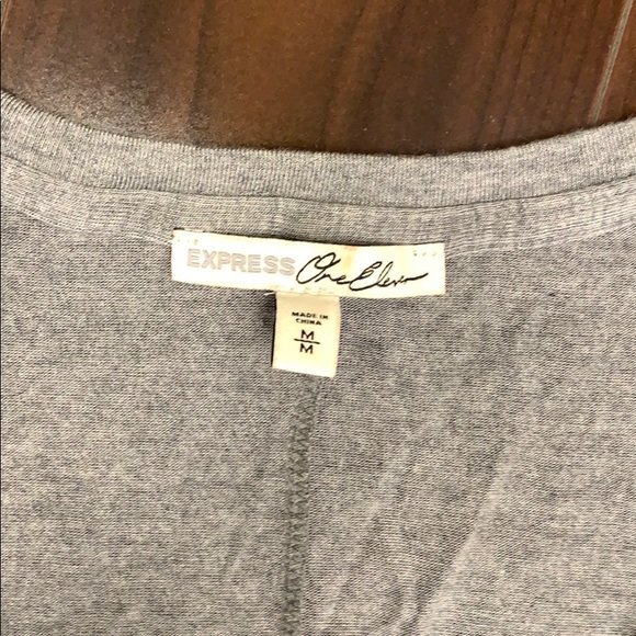 Express top - Picture 3 of 5